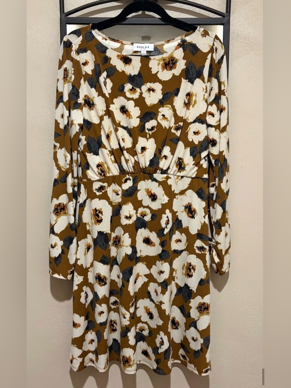 Gilli Mustard and White Floral Long-Sleeve Dress Size L